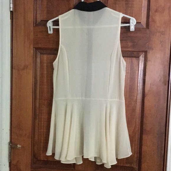 NWOT/Semi- Sheer Button-Up Tank Blouse w/ Collar - Picture 2 of 8